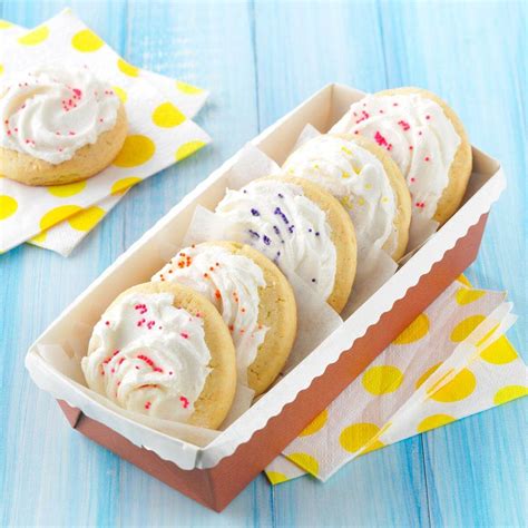 Are sugar cookies the same as shortbread?